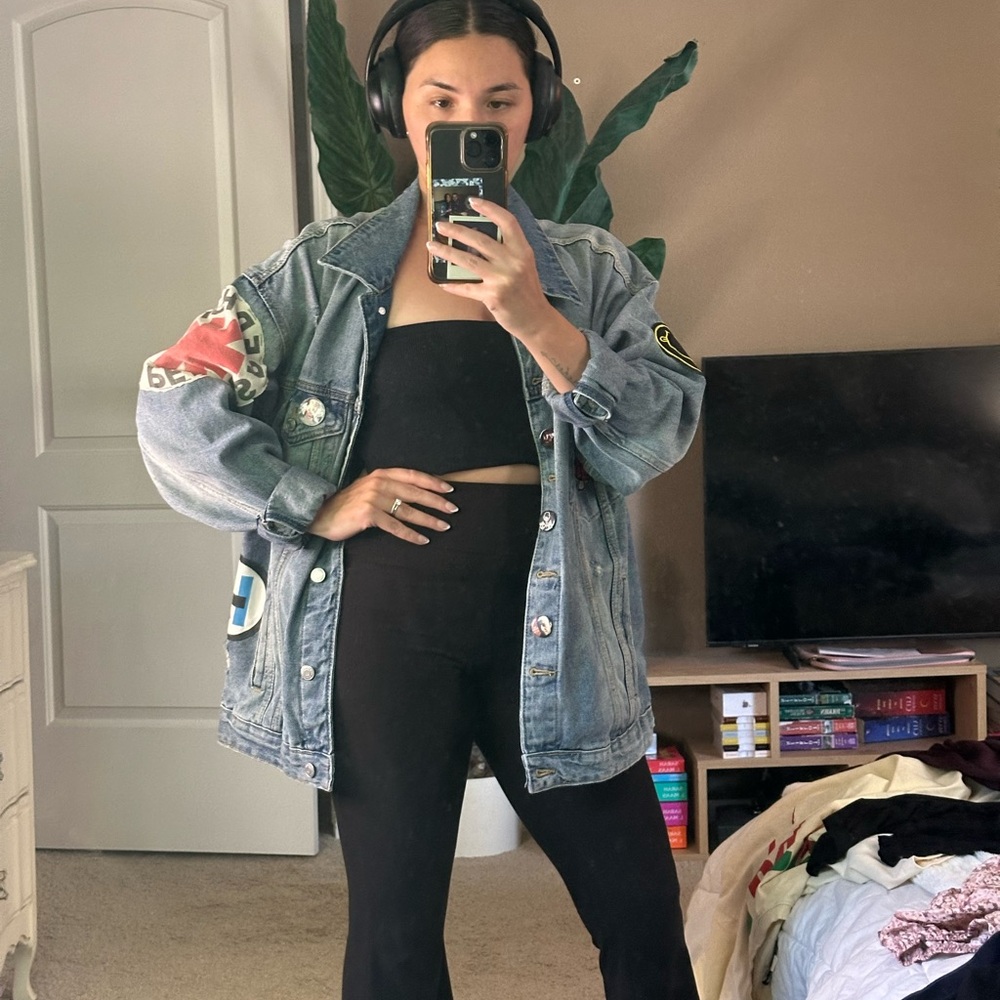 Jean jacket - Picture 7 of 13